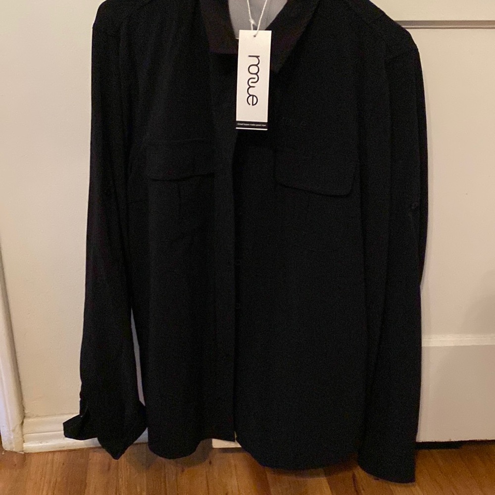 Moisture wicking button down top. XL